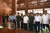 thu tuong dang huong tuong nho bac ho tai khu di tich k9