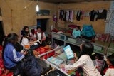 no luc van dong hoc sinh den lop trong mua mua lu