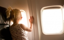 su that it nguoi biet dang sau viec rat nhieu ghe may bay khong thang hang voi cua so