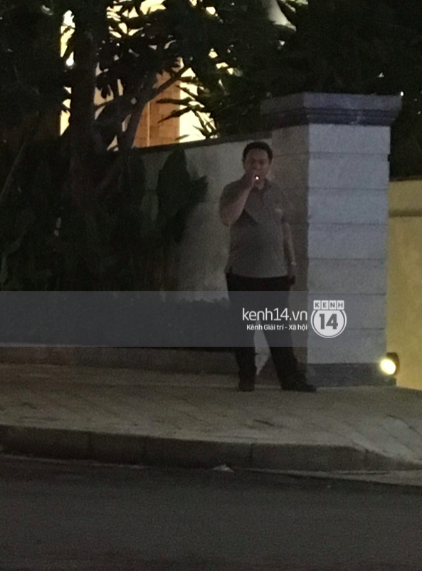 luc luong bao ve con nghiem ngat ariana grande van chua roi viet nam