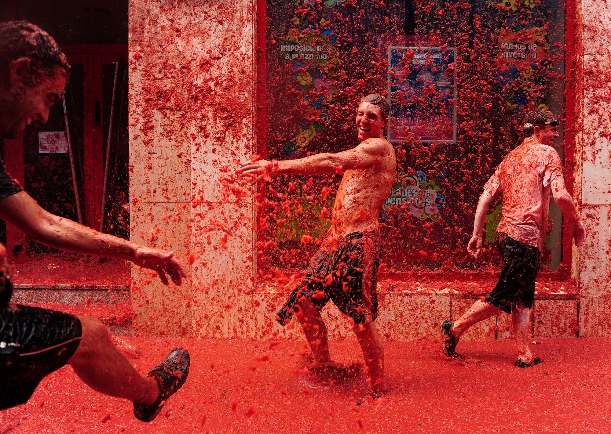 la tomatina le hoi nem ca chua lon nhat chau au
