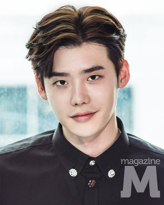 phim moi cua lee jong suk jang dong gun thong tri phong ve dan sao dien trai ngoi ngoi tren tap chi