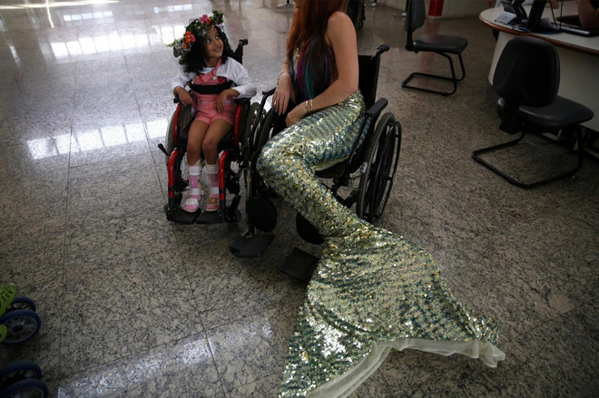 cuoc song cua nhung nang tien ca brazil giac mo thoi tho au tu chiec duoi than tien