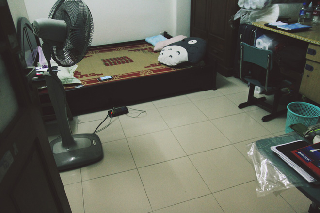 bao dong do dai dich sot xuat huyet sinh vien lao dao vi phai nghi hoc hoan thi