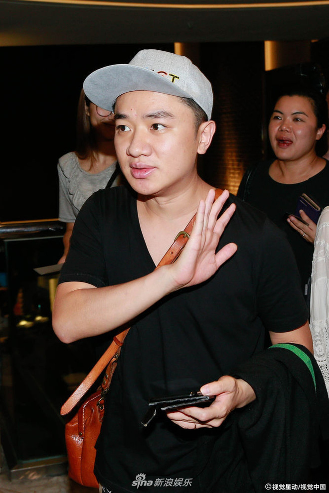 thu ky tre trung tinh tu sanh doi phung duc luan trong hop bao