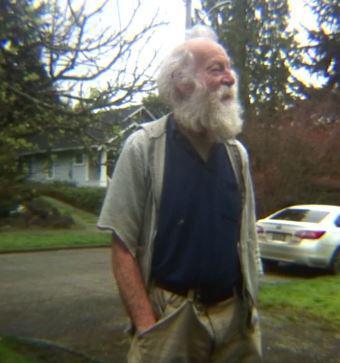 rung minh bo suu tap benh hoan ve tre em cua ba ong lao u80 song cung mot nha