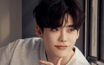 lee jong suk toi dong phim vi muon duoc len tv nhieu nhu bi rain