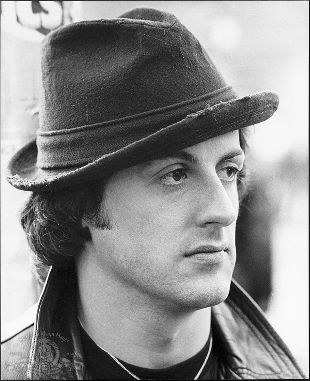 huyen thoai hollywood sylvester stallone hay theo duoi den tan cung uoc mo du co phai do bao nhieu mo hoi mau va nuoc mat