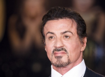 huyen thoai hollywood sylvester stallone hay theo duoi den tan cung uoc mo du co phai do bao nhieu mo hoi mau va nuoc mat