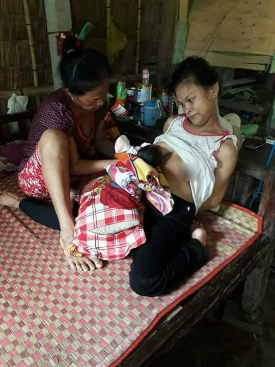 xot canh nguoi me dien u o cham con gai 10 ngay tuoi khong biet mat bo la ai vi bi hiep dam