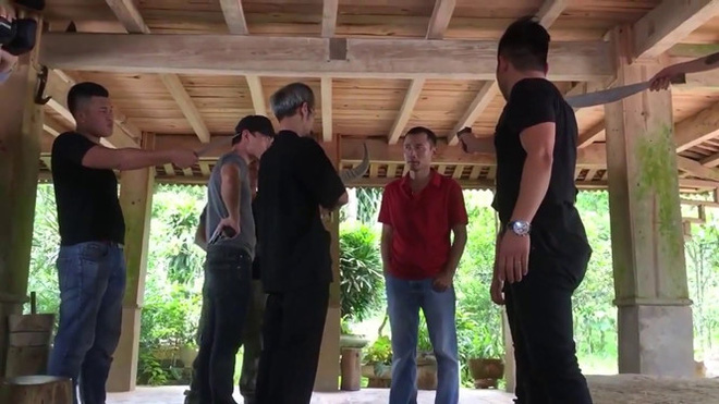 ai thu vai phuc ho ke tan ac hon ca bao chua the chot trong phim nguoi phan xu