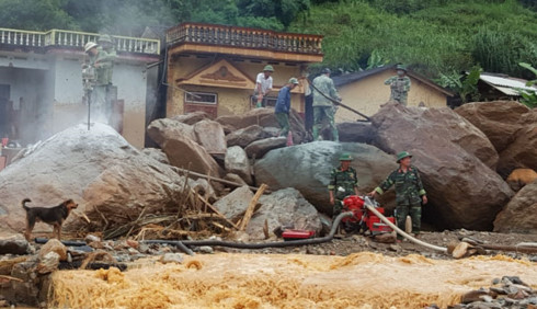 tu dem nay bac bo mua dien rong vung nui de phong sat lo va lu