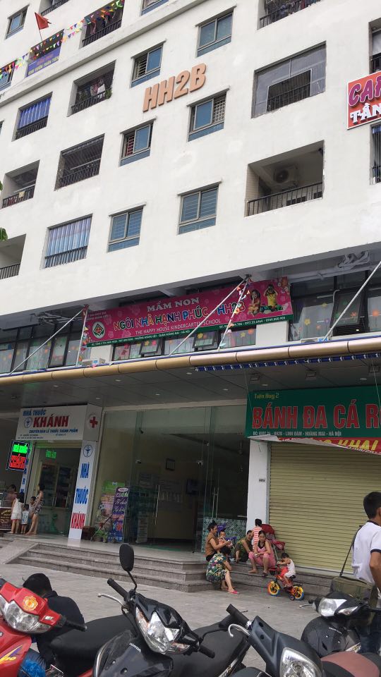 co gai nem dao thot tu tang 11 chung cu linh dam co bieu hien tram cam sau sinh