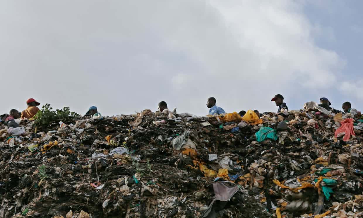 kenya ban hanh lenh cam tui nhua khat khe nhat the gioi