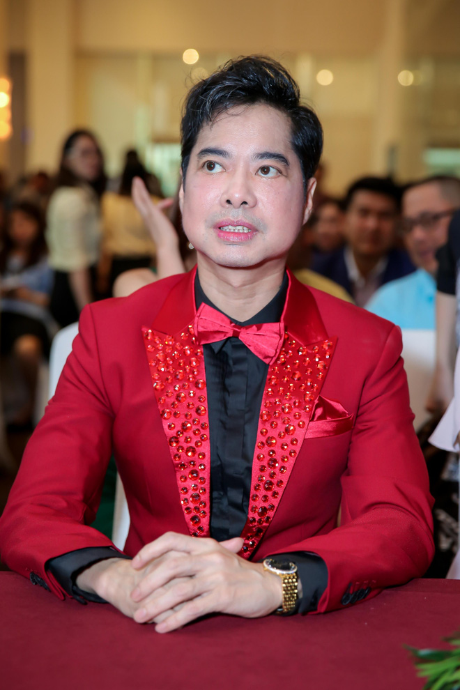 ngoc son noi ve vu on ao giao su am nhac toi chi la tam than nho be ai muon noi sao cung duoc