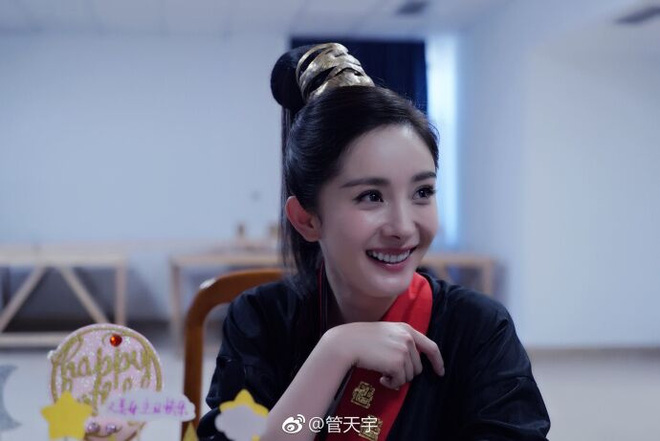 nu hiep duong mich nhi nho hao hung noi cuoi tren phim truong