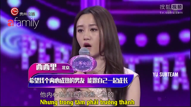 vua xinh dep lai hat hay co gai nay da khien cac chang trai thi nhau guc nga