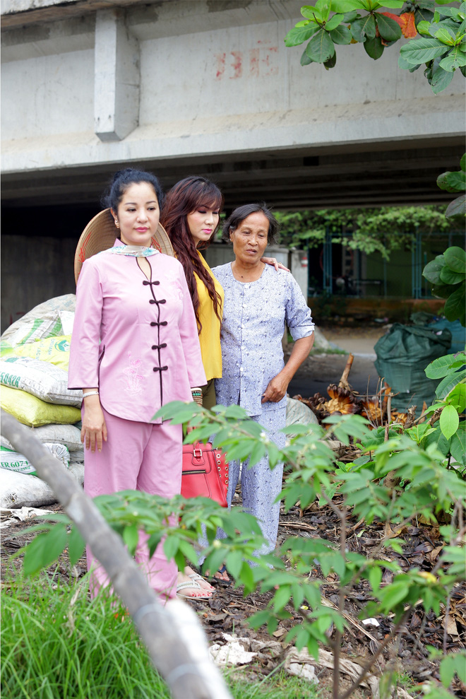 thuy nga va kavie tran ve viet nam lam tu thien