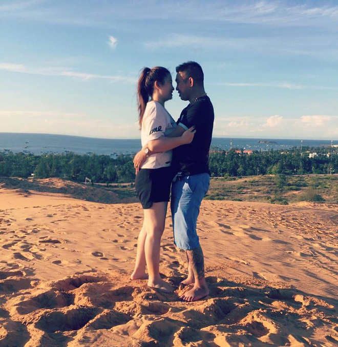 ke cuoi nguoi che vo beo rieng chong van me say vi nguoi khac khong hieu ve dep cua em