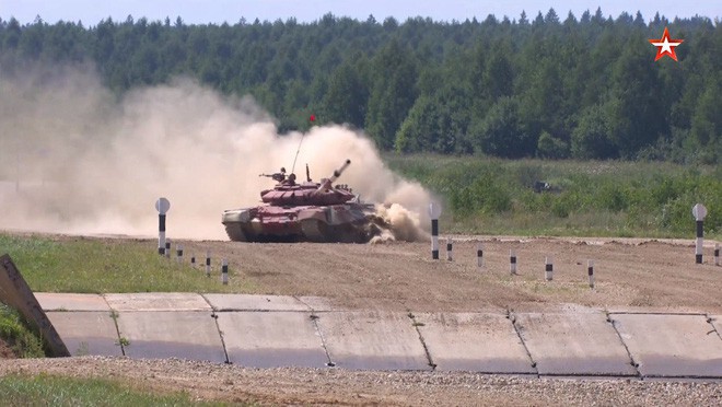 dai ta nguyen khac nguyet tank biathlon 2018 xe tang t 72b3 bi dot dit va gap su co