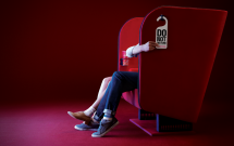 day la cach xu ly chuyen nghiep cua rap phim nuoc ngoai khi phat hien co quan he tinh duc trong phong chieu