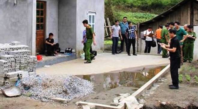 lao cai kiem tra nha hang xom nguoi dan bang hoang phat hien mot phu nu tu vong tren giuong voi nhieu vet thuong