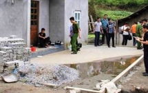 lao cai kiem tra nha hang xom nguoi dan bang hoang phat hien mot phu nu tu vong tren giuong voi nhieu vet thuong