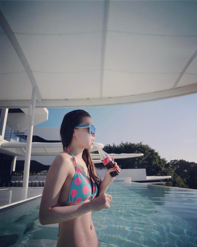 ai nu cua trum phim nong song phong tung dan than vao showbiz bang con duong goi cam