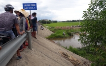 quang nam be trai 2 tuoi dot nhien mat tich nghi bi roi xuong suoi