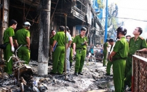 sai gon co gai 26 tuoi tu vong trong can nha tro boc chay du doi