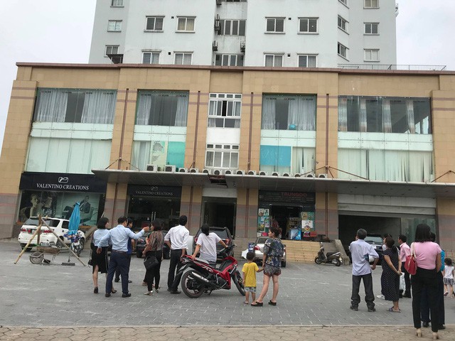 roi tu tang 10 toa nha chung cu nguoi phu nu 60 tuoi tu vong tai cho
