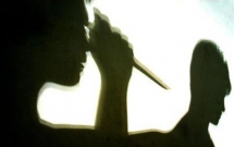 ha tinh anh vo rut luoi le dam thau tim em re vi mau thuan