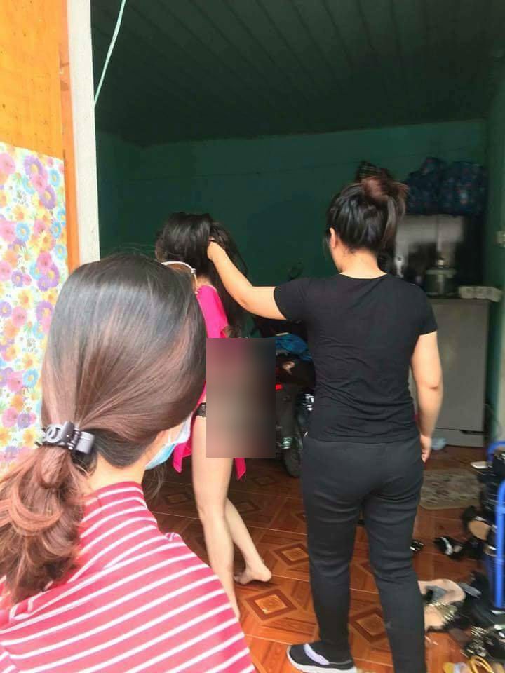 co gai tre bi danh ghen cat toc o quang ninh vo va me cua nguoi dan ong da nhac nho nhung ca 2 van lien lac