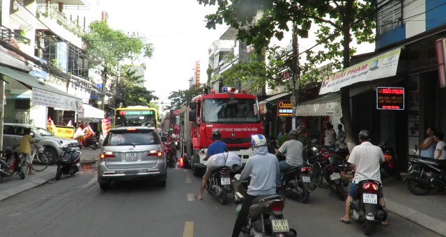 da nang chay nha do chap dien thai phu kip thoat ra ngoai nhieu tai san bi thieu rui