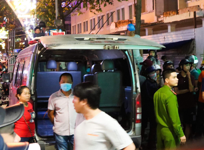 hoang hon phat hien nguoi dan ong di o to tu vong trong nha nghi o da nang