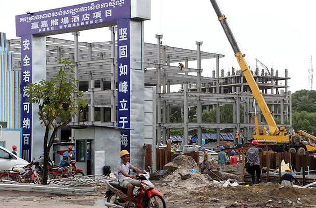 cuoc dua gay can giua nhat ban va trung quoc o cang bien quan trong nhat doi voi campuchia