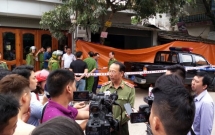 no sung kinh hoang khien 2 vo chong giam doc tu vong o dien bien camera da ghi lai toan bo su viec