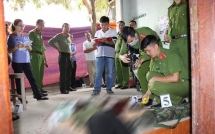 vo giam doc sang cau cuu hang xom 10 phut truoc khi bi ban tu vong tai cua nha
