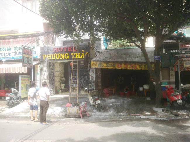 tphcm tru dien phat no roi boc chay khien nguoi dan thao chay hoang loan