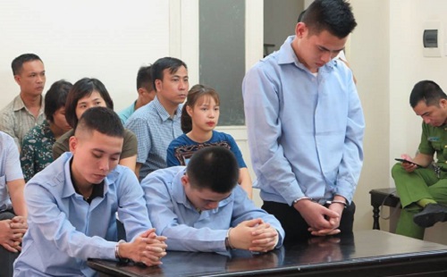 mau thuan tinh ai trong game ao 1 nguoi chet 3 ke vao tu