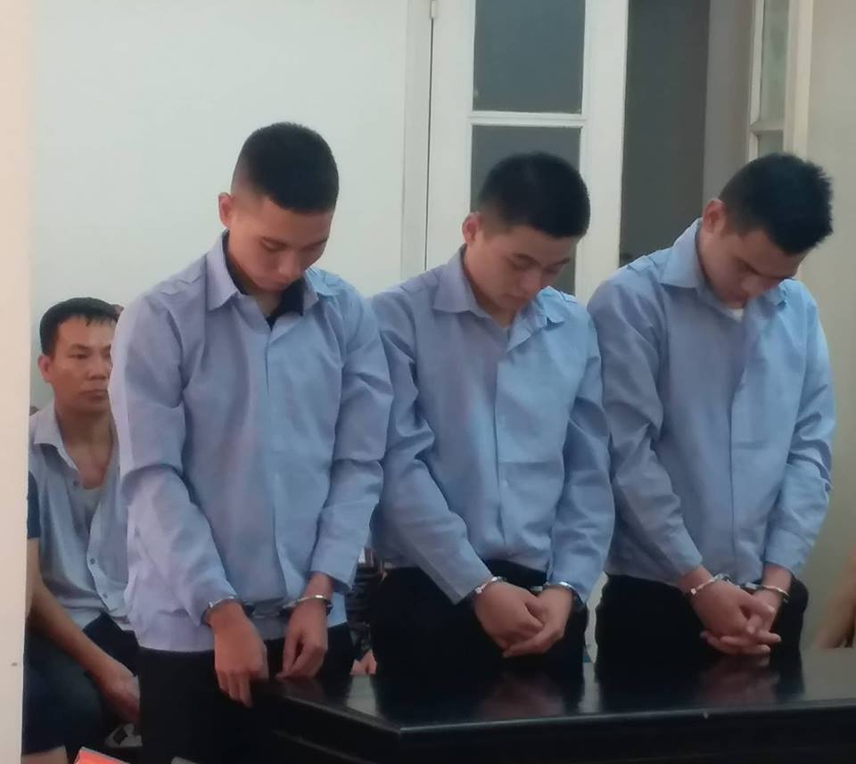 mau thuan tinh ai trong game ao 1 nguoi chet 3 ke vao tu