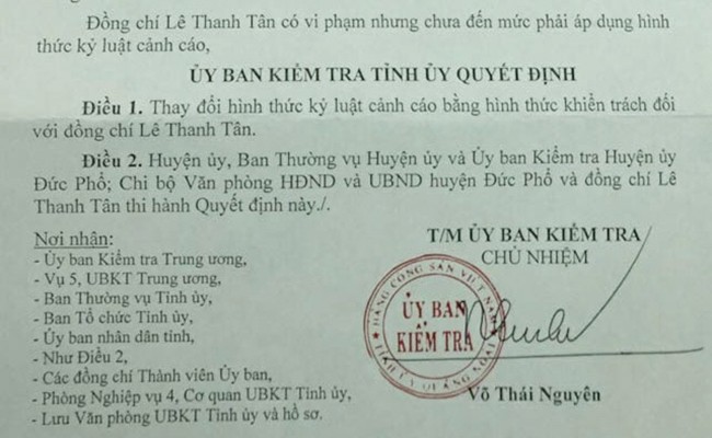 tinh tiet la vu pho chu tich huyen tat nhan vien giua co quan khong cho di cung xe o to