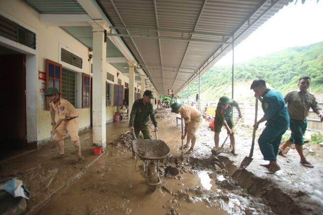 nghe an de nghi ho tro hon 350 ty dong khac phuc hau qua lu lut