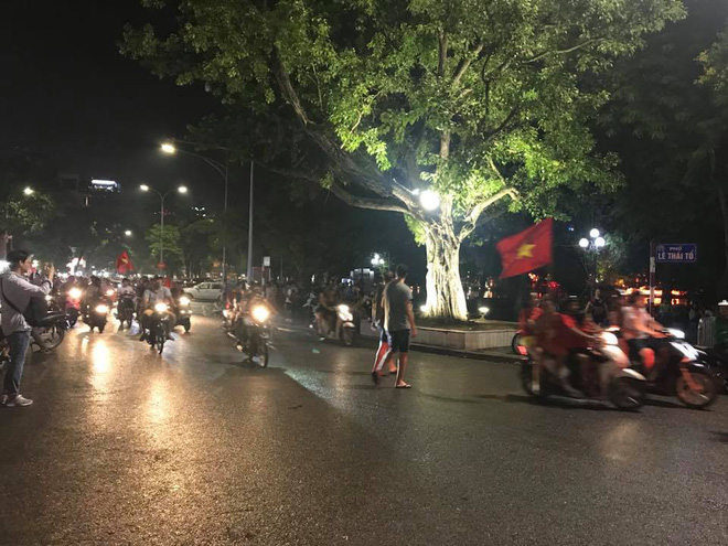 co dong vien vo oa sung suong khi doi tuyen viet nam lan dau vao tu ket asiad