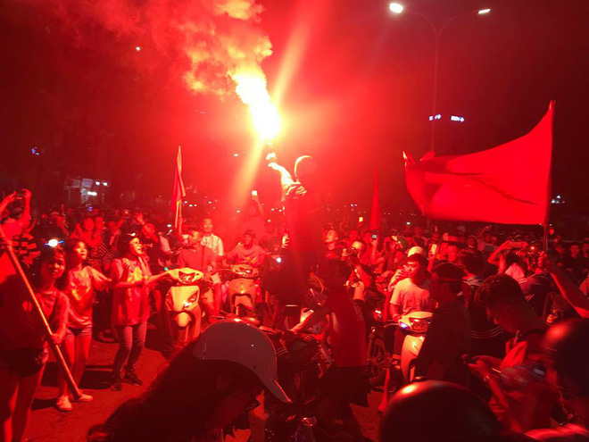 co dong vien vo oa sung suong khi doi tuyen viet nam lan dau vao tu ket asiad