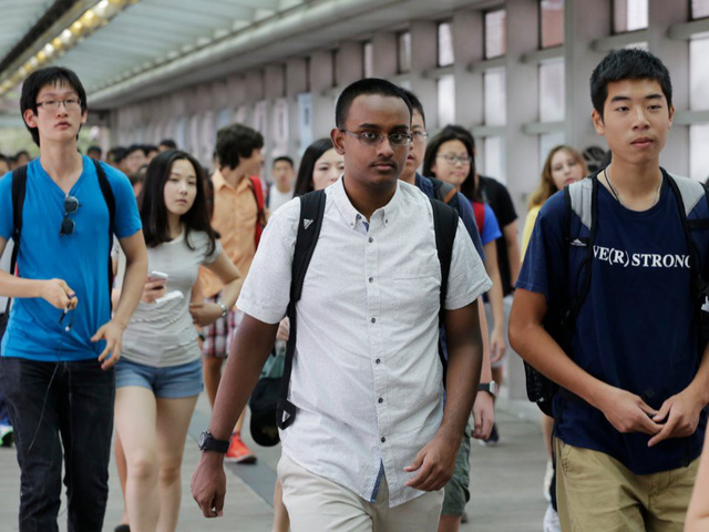 ngay dau tien di hoc cua tre em tren khap the gioi dien ra nhu the nao