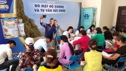 hon 1500 nguoi cao tuoi duoc vinamilk ho tro cham soc suc khoe