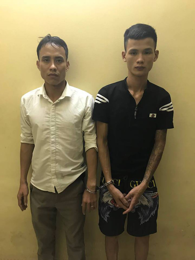 het tien choi da 2 doi tuong cuop dien thoai cua co gai trong dem