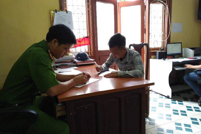 vo mong vo cua ban nhau nguoi dan ong bi dam tu vong