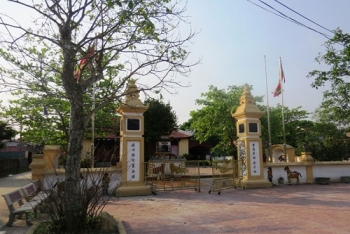 Tục thờ cá ông ở vùng biển Cửa Hội, Nghệ An